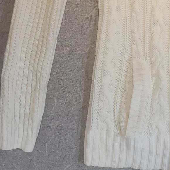 Liz Claiborne White  Long Sleeve Cable Knit Pullover Sweater Size Large - Picture 6 of 12